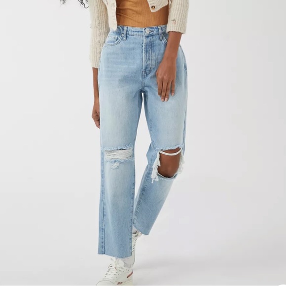 Women’s BDG Slim Straight Jeans - Picture 4 of 4